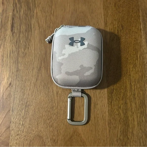 NWOT Under Armour Micro Essentials Container Camo Print - Picture 9 of 11